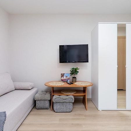 Srodmiescie Katowa Air-Conditioned Studio Krakow By Noclegi Renters Εξωτερικό φωτογραφία
